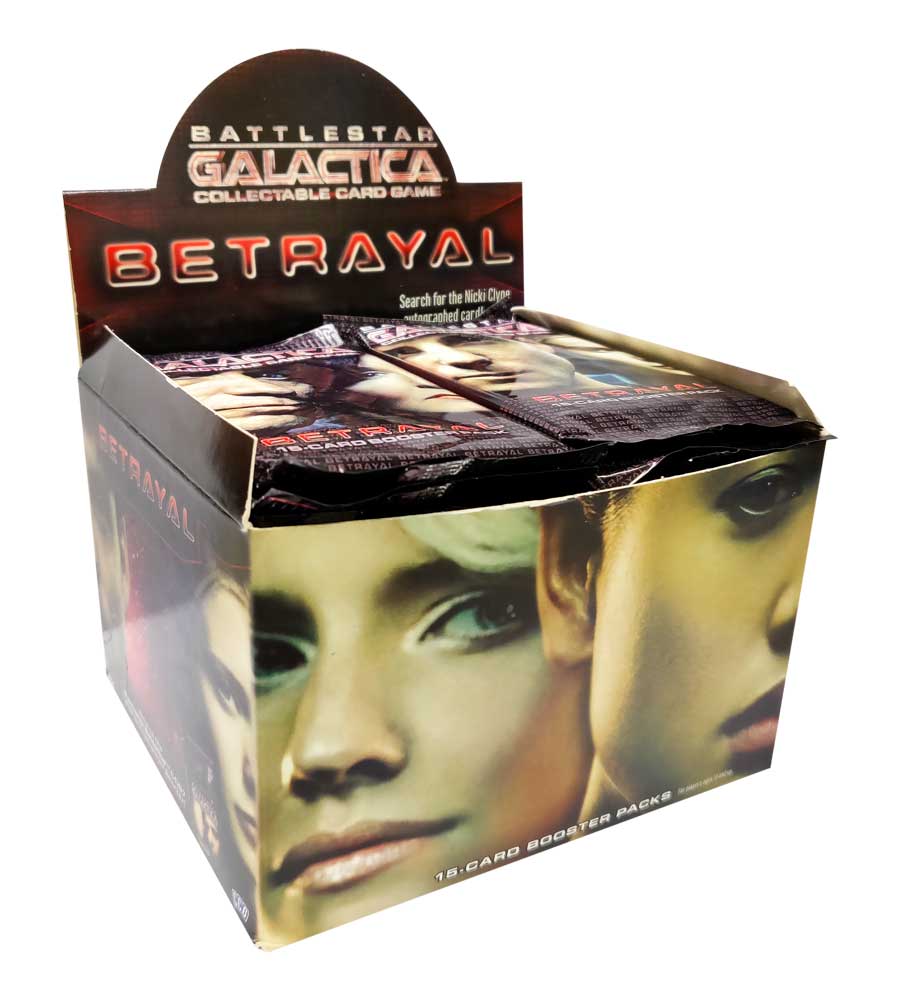 Betrayal display 36 buste (EN)