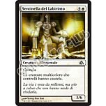 004 / 156 Sentinella del Labirinto comune (IT) -NEAR MINT-